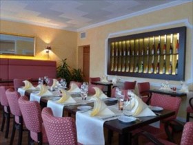 Naeglers Fine Lounge Hotel