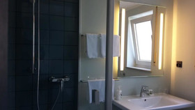 Hotel Henry