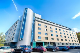 Plaza Hotel & Living Frankfurt