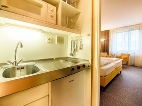 Plaza Hotel & Living Frankfurt