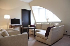 Metropolitan Hotel by Flemings