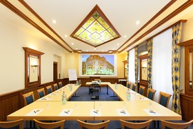 Star-Apart Hansa Hotel