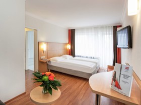 Saar City Hotel
