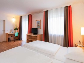 Saar City Hotel