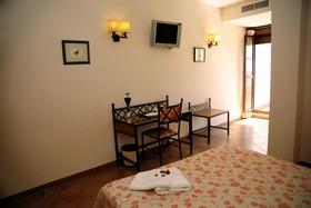 Hotel ELE Santa Bárbara Sevilla