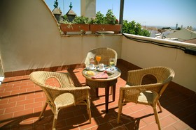 Hotel ELE Santa Bárbara Sevilla