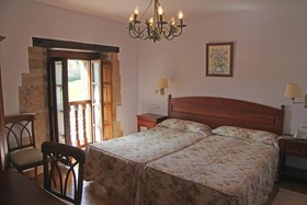 Palación De Toñanes