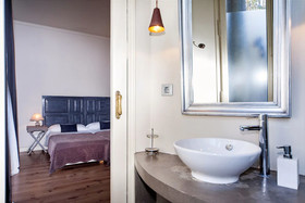 Barna House B&B