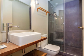 Barna House B&B