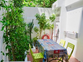 Clot Mirabarna Apartments