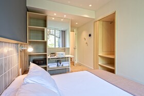 Gòtic by The 5ve Soul