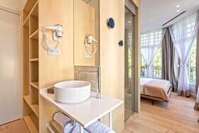 Gòtic by The 5ve Soul