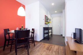 Inside-BCN Apartments Sants