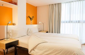 Inside-BCN Apartments Sants