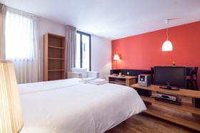 Inside-BCN Apartments Sants