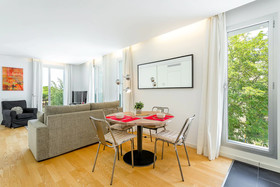 Urban Districs Apartments Rambla Suite & Pool