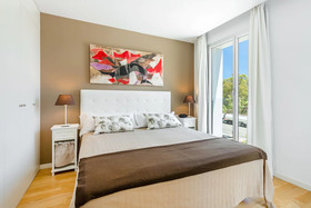 Urban Districs Apartments Rambla Suite & Pool