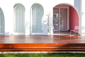 Ebano Hotel Apartments & Spa