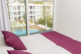 Ebano Hotel Apartments & Spa