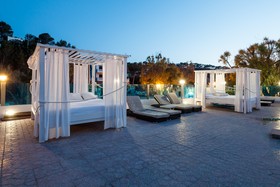 Aparthotel Puerto Cala Vadella