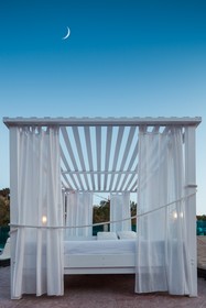 Aparthotel Puerto Cala Vadella