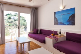 Aparthotel Puerto Cala Vadella