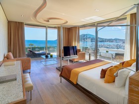 Aguas de Ibiza Grand Luxe Hotel