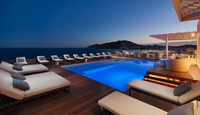 Aguas de Ibiza Grand Luxe Hotel
