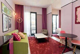 Amor de Dios 17 Boutique Hotel