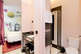 Amor de Dios 17 Boutique Hotel