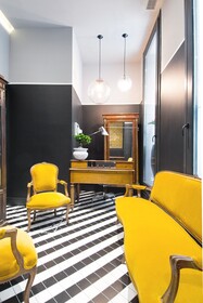 Amor de Dios 17 Boutique Hotel