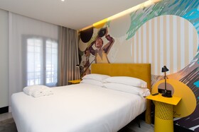 Amor de Dios 17 Boutique Hotel