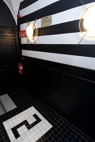 Amor de Dios 17 Boutique Hotel