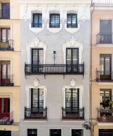 Amor de Dios 17 Boutique Hotel