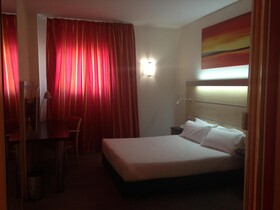B&B Hotel Madrid Aeropuerto T1-T2-T3