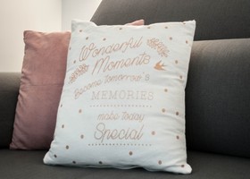 Hellenhost - Gran Vía