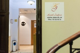 Josefina Hostal