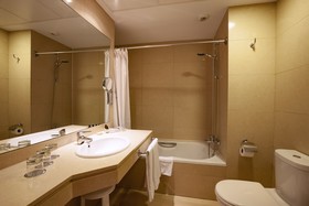 B&B Hotel Logroño Las Cañas