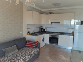 Las Vistas Apartments