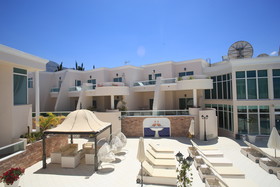 Flamingo Suites