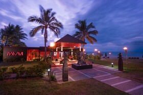 Hilton Fiji Beach Resort & Spa
