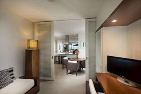 Hilton Fiji Beach Resort & Spa