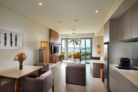 Hilton Fiji Beach Resort & Spa