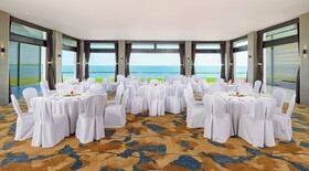 Hilton Fiji Beach Resort & Spa