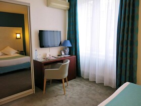 The Originals Bristol Strasbourg Centre Gare