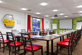 Hôtel Kyriad Design Enzo Thionville