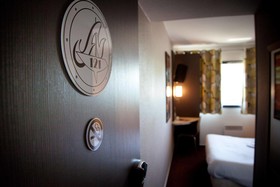 B&B Hôtel Pau Zénith