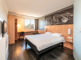Hôtel ibis Issoire