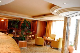 Club Inn
