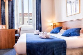 Hotel Univers